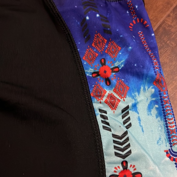 LuLaRoe yoga pants - Picture 3 of 5